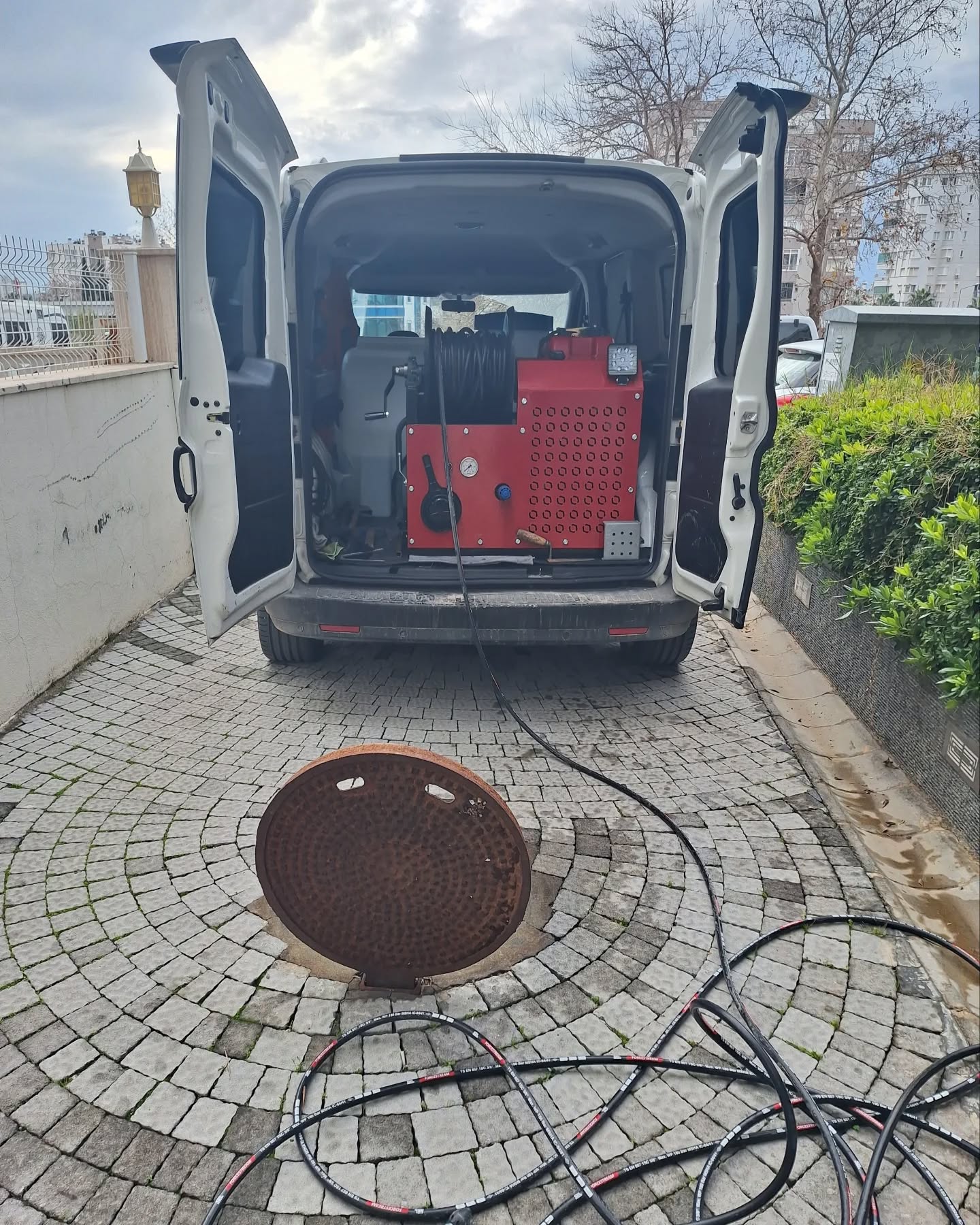 Kanalizasyon açma ustası