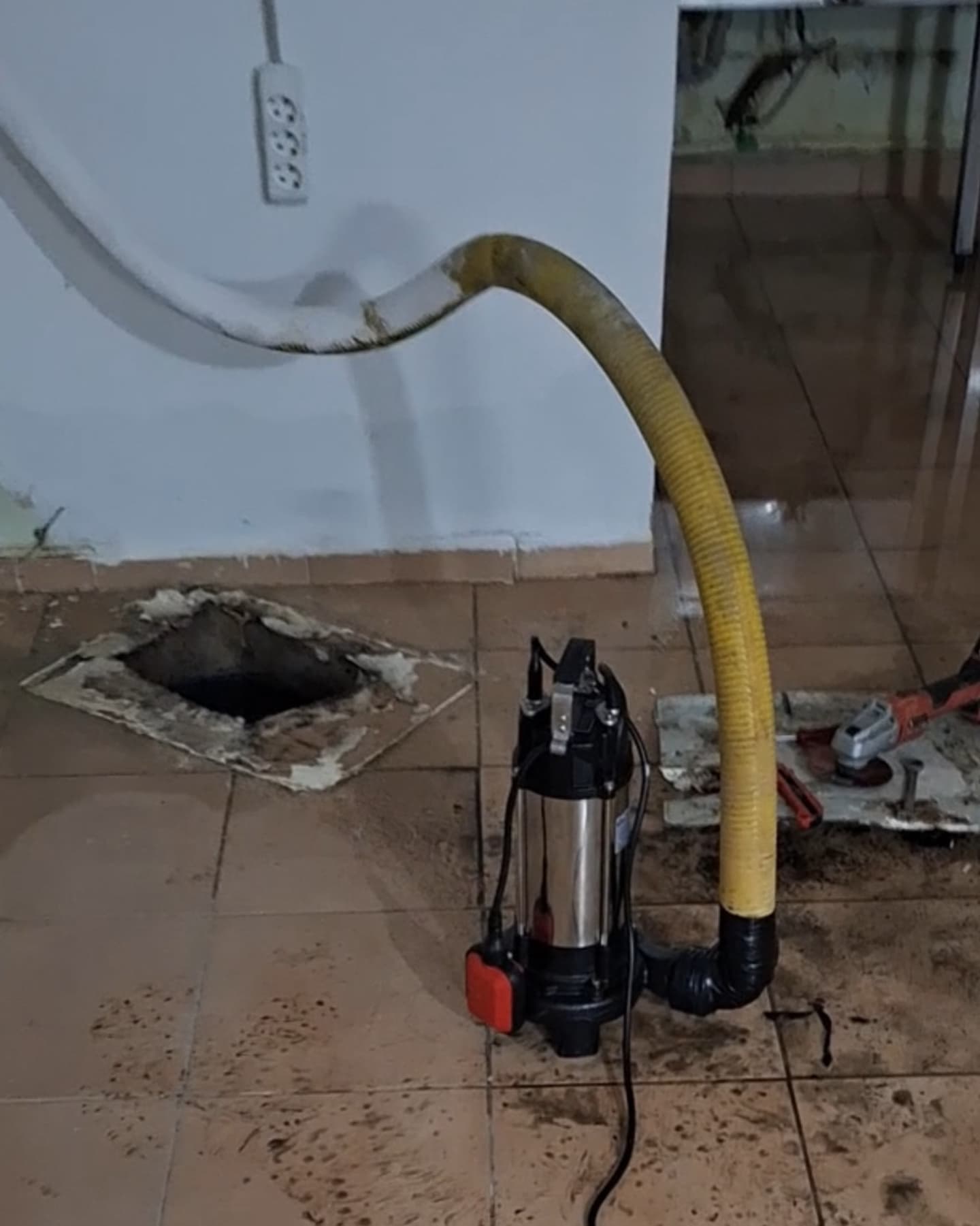 Su tahliye tesisat servisi